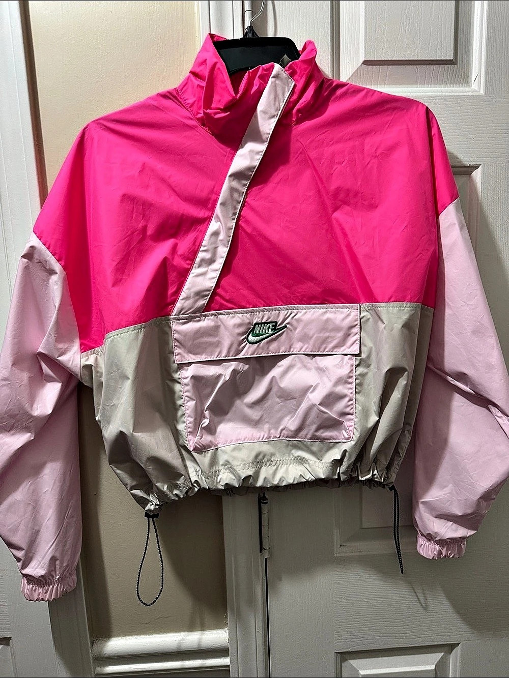 Women’s Nike Sportswear Icon Clash Woven Anorak Color Block Pink